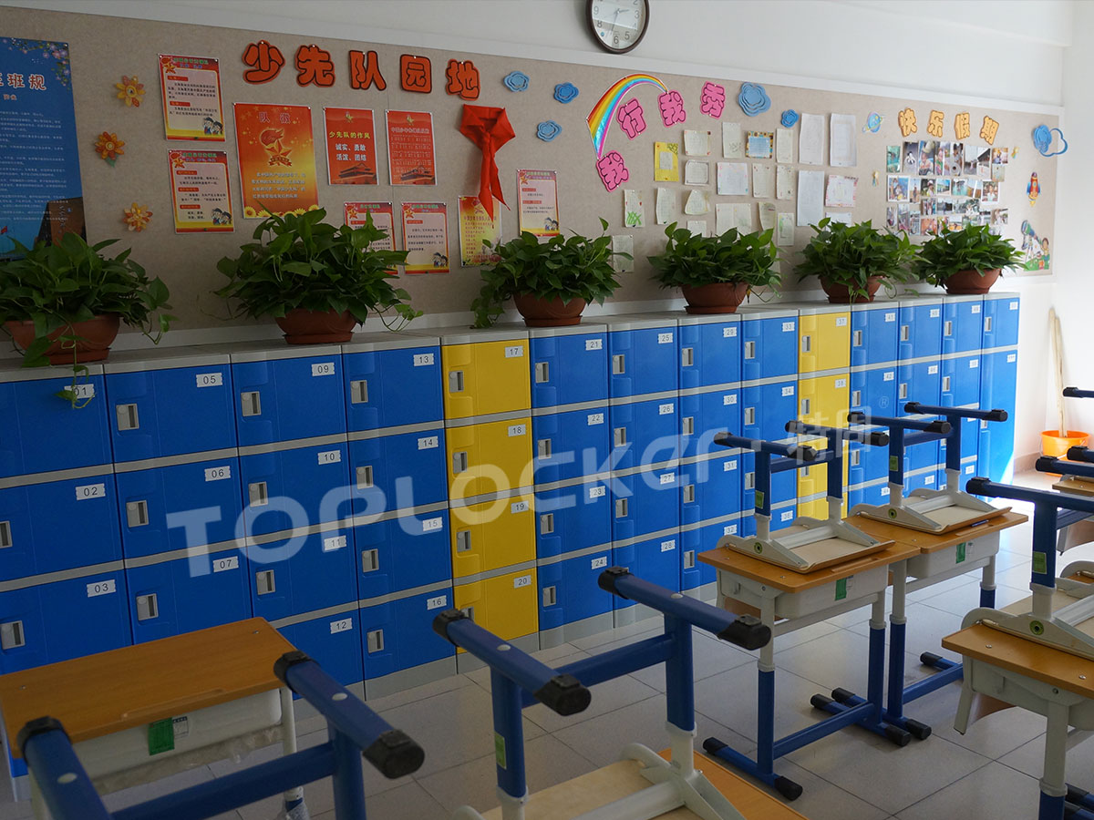学校书包柜/幼儿园书包柜选择注意事项