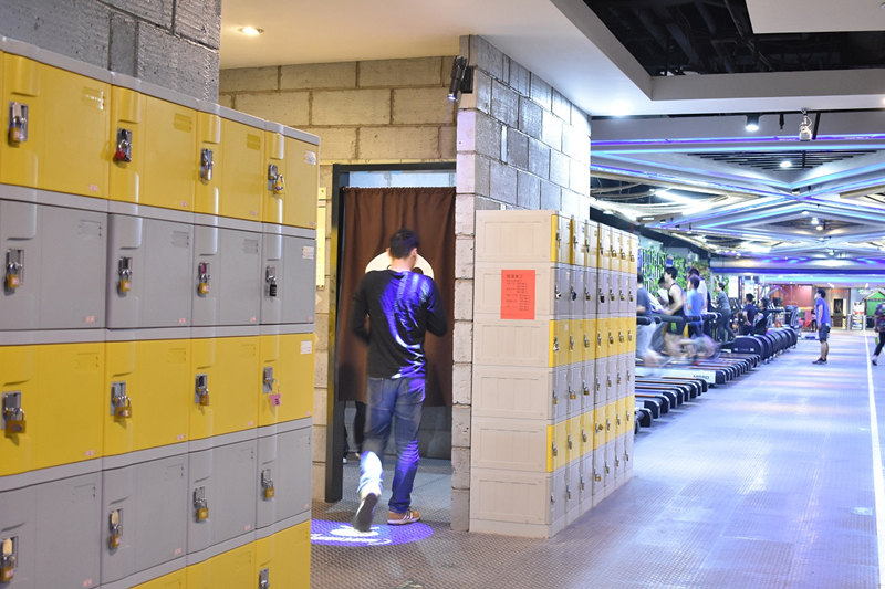 健身房更衣柜.jpg